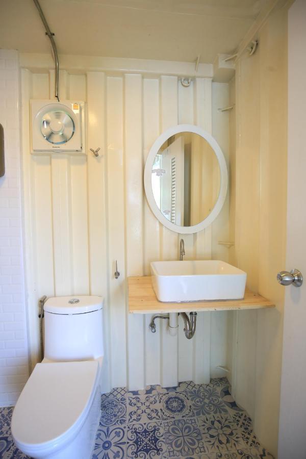 Apartament Day Off House Chiang Mai Near Walking Street Zewnętrze zdjęcie