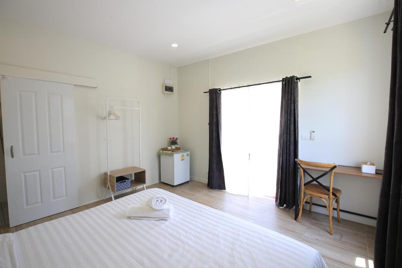 Apartament Day Off House Chiang Mai Near Walking Street Zewnętrze zdjęcie