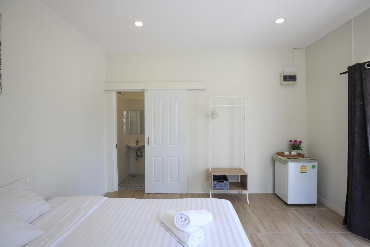 Apartament Day Off House Chiang Mai Near Walking Street Zewnętrze zdjęcie