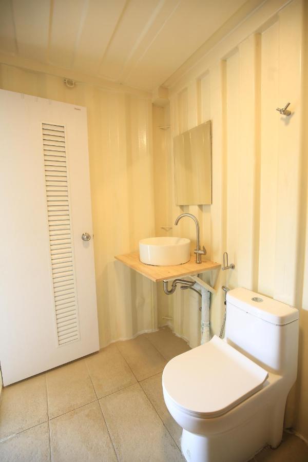 Apartament Day Off House Chiang Mai Near Walking Street Zewnętrze zdjęcie