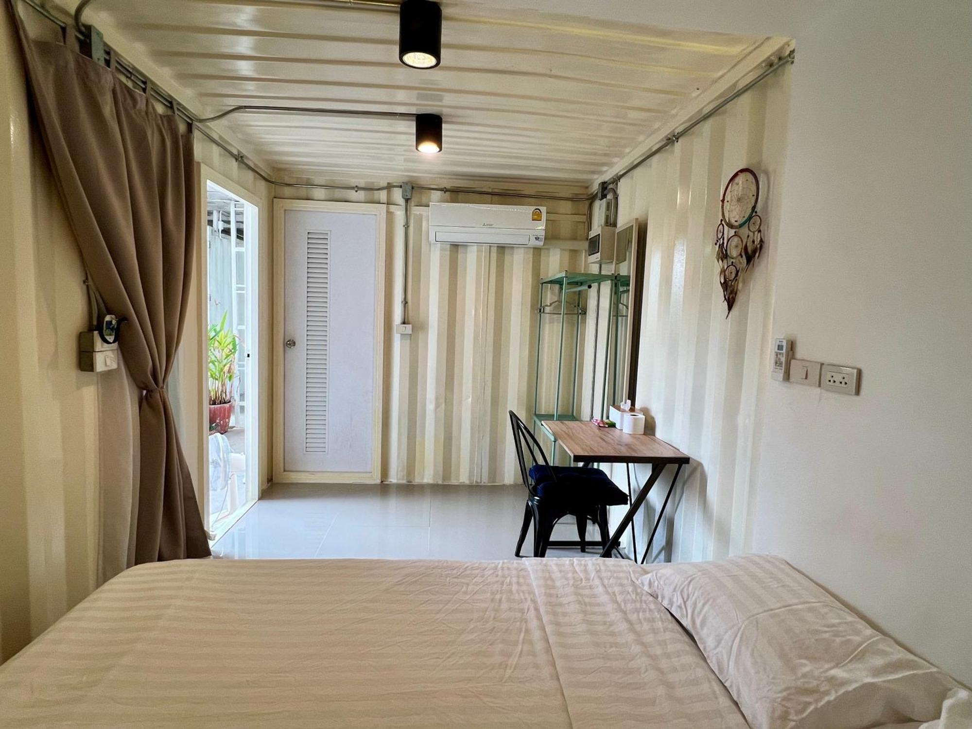 Apartament Day Off House Chiang Mai Near Walking Street Zewnętrze zdjęcie